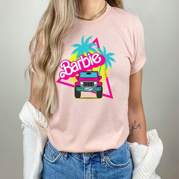 T-shirt with a round collar