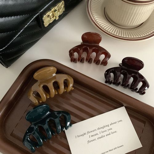 Temperament burgundy shark clip medium size back of head clip fresh girl hair clip new Korean hair clip hair accessory