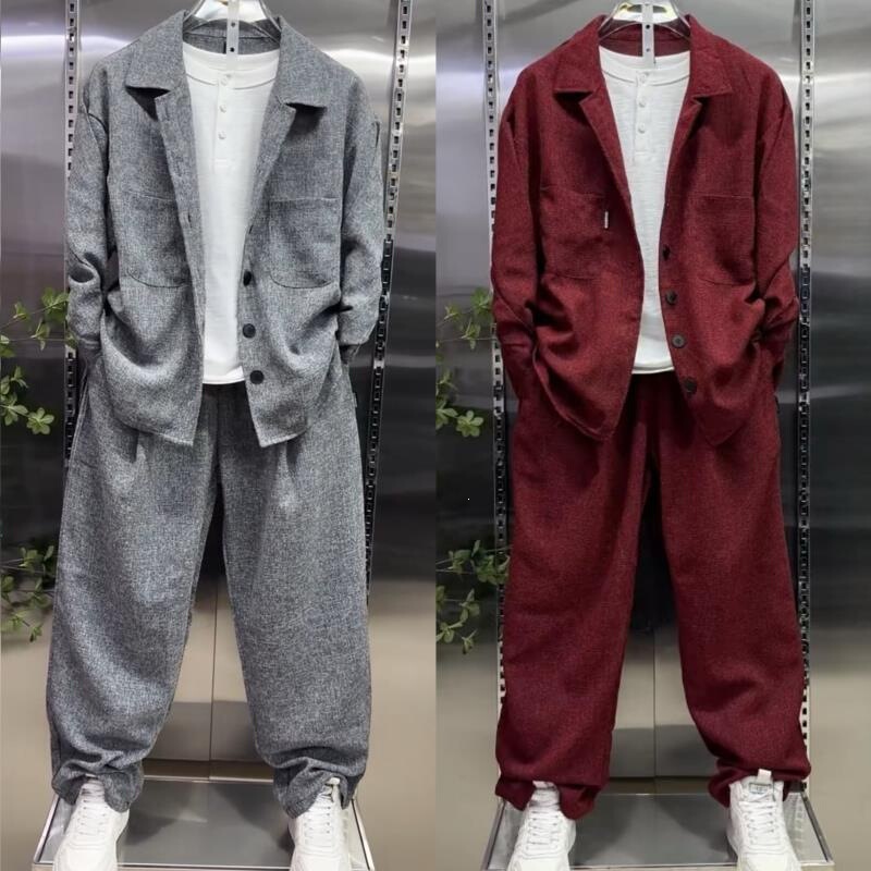 2026 Spring/Autumn casual sportswear set for men, trendy and versatile, featuring a collared shirt and wide-leg straight-cut pants, a two-piece outfit