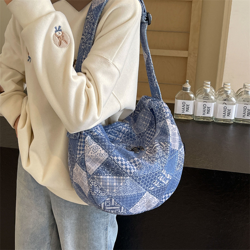 Nueva moda de gran capacidad de contraste de color de mezclilla para mujer bolso de mensajero de hombro casual simple al por mayor