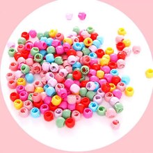 ���Ų�ɫ��ɫͬ������ǹ�ɫ�l��Сץ�A��ͯ������lС�A���^�