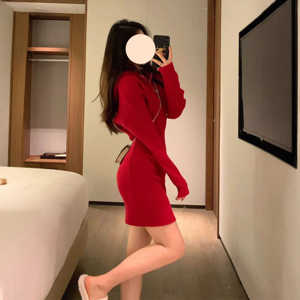 Red Christmas summer knitted sweater