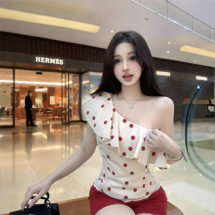 �����ļ�����t��Ů�¿���OӋ�в��cchic�nϵ¶��б������