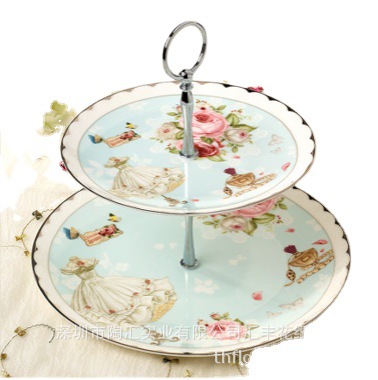 Estilo europeo de oro borde hueso China de alta apariencia taza de café traje nórdico hogar británico tarde juego de té traje al por mayor