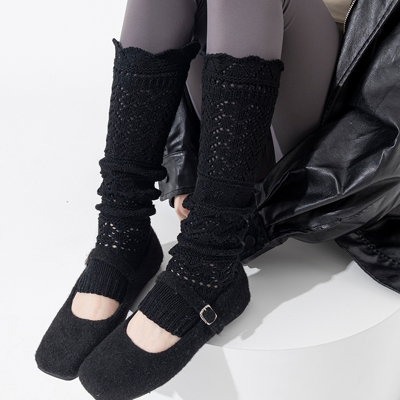 Botas Calcetines de algodón mujer en relieve hueco cálido tejido retro gris industria pesada tubo largo otoño e invierno apilado pantorrilla cubierta de pierna