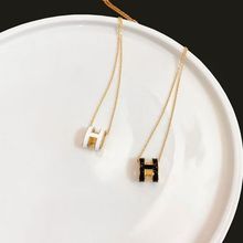欧美H字母项链女镀18k玫瑰金珐琅锁骨时尚潮流高级厂家钛钢不掉色