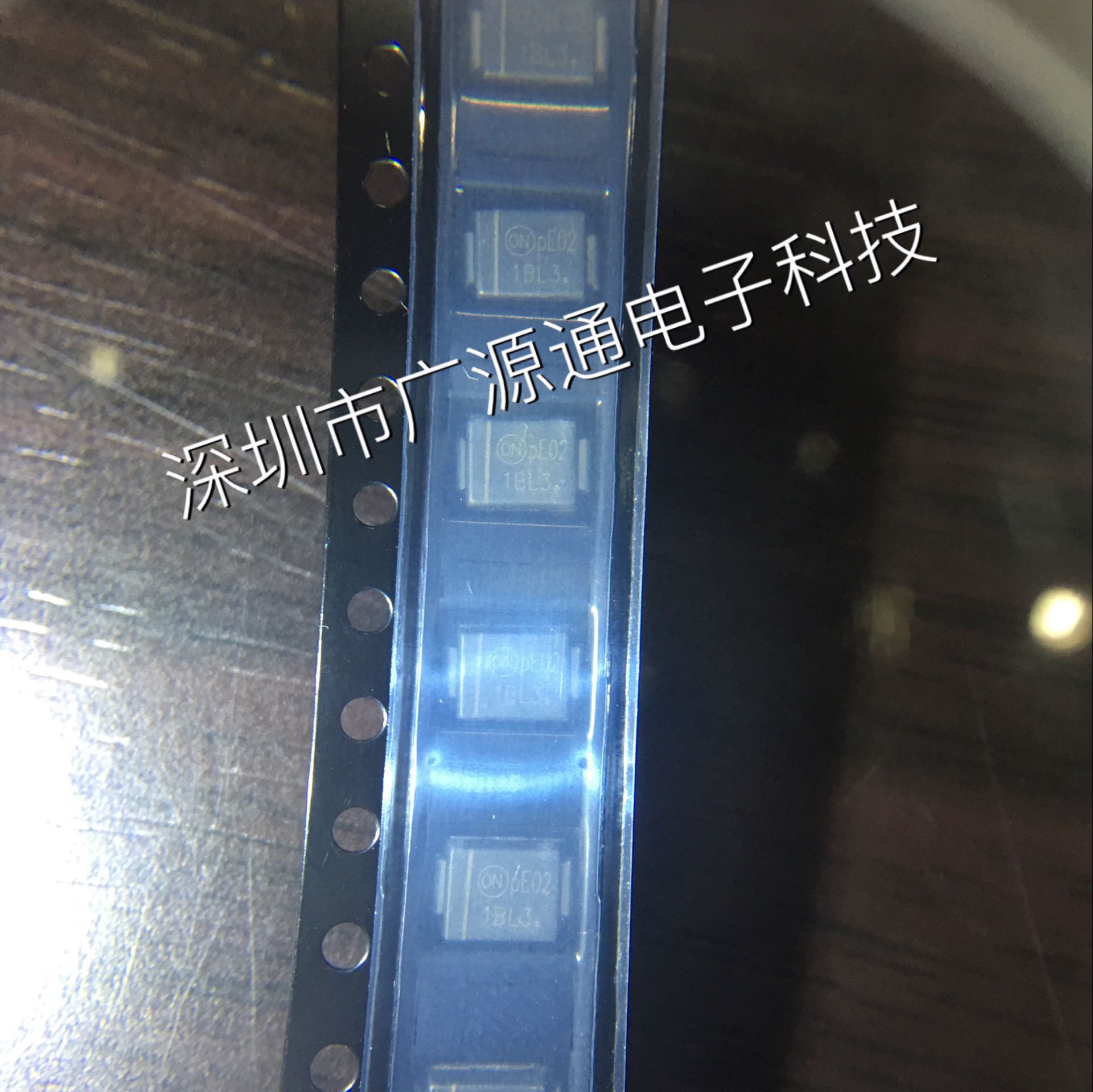 贴片肖特基二极管 MBRS130LT3G 1BL3 SMB DO-214AA 原装现货