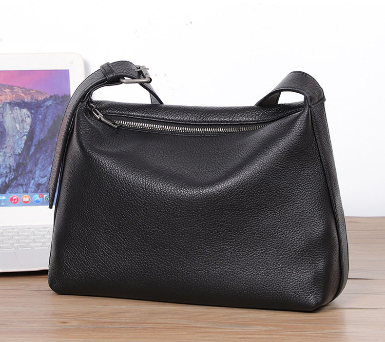 Túi đeo chéo nam da bò mềm dung tích lớn 29×11×17 cm — Màu đen chi tiết 20