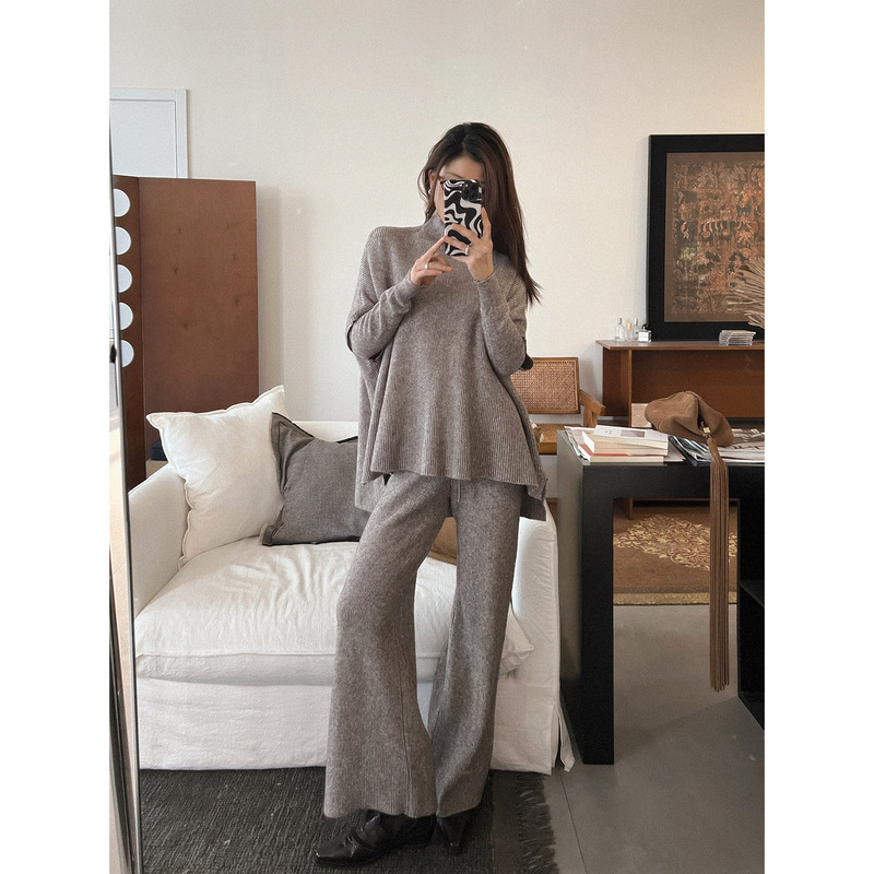 【Special Clearance】No Returns or Exchanges. Three-Piece Set: High-Elastic Long-Sleeve Top, Long Pants, and Sweater Set