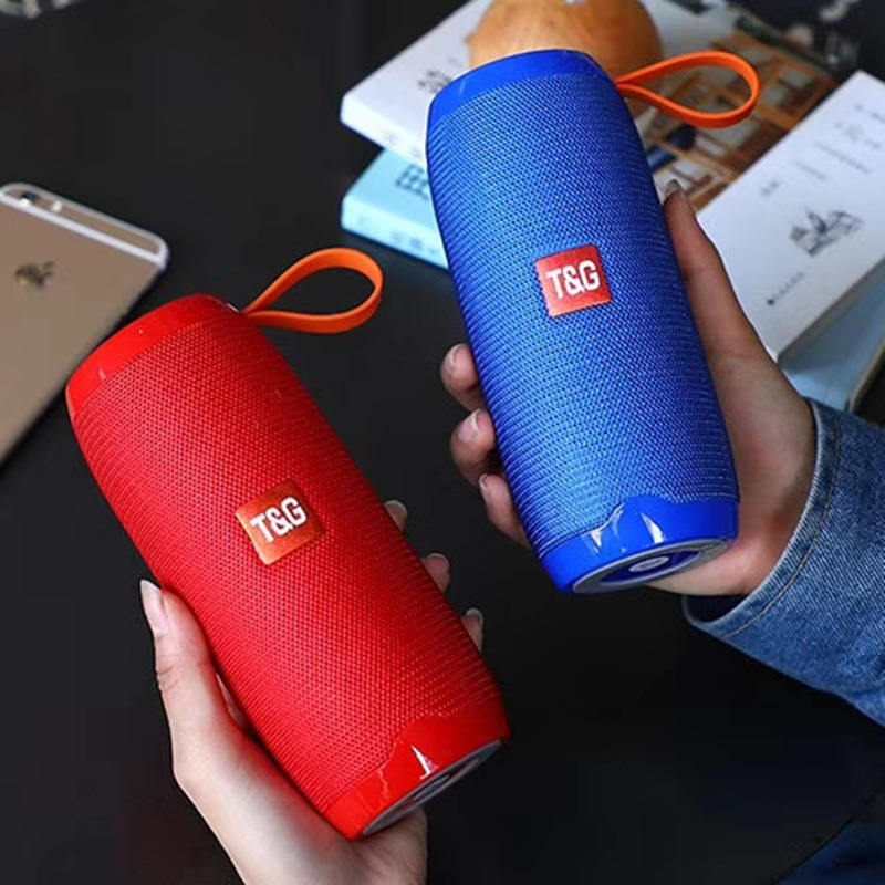 Transfronterizo nuevo TG106 altavoces Bluetooth tarjeta de enchufe impermeable computadora sonido portátil subwoofer altavoces deportivos