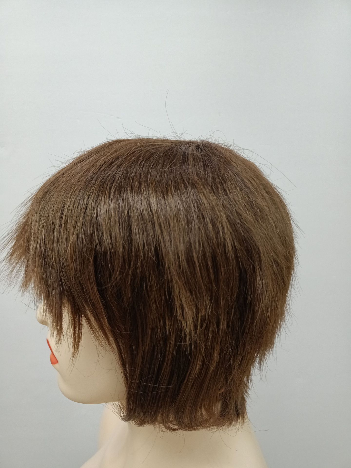 Fábrica al por mayor fibra química pelucas cortas mecánicas marrones pelucas