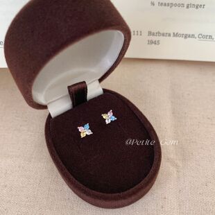 ��ɫ��荶��Ů�R����ײɫС���º��s����С�������ٴ������l