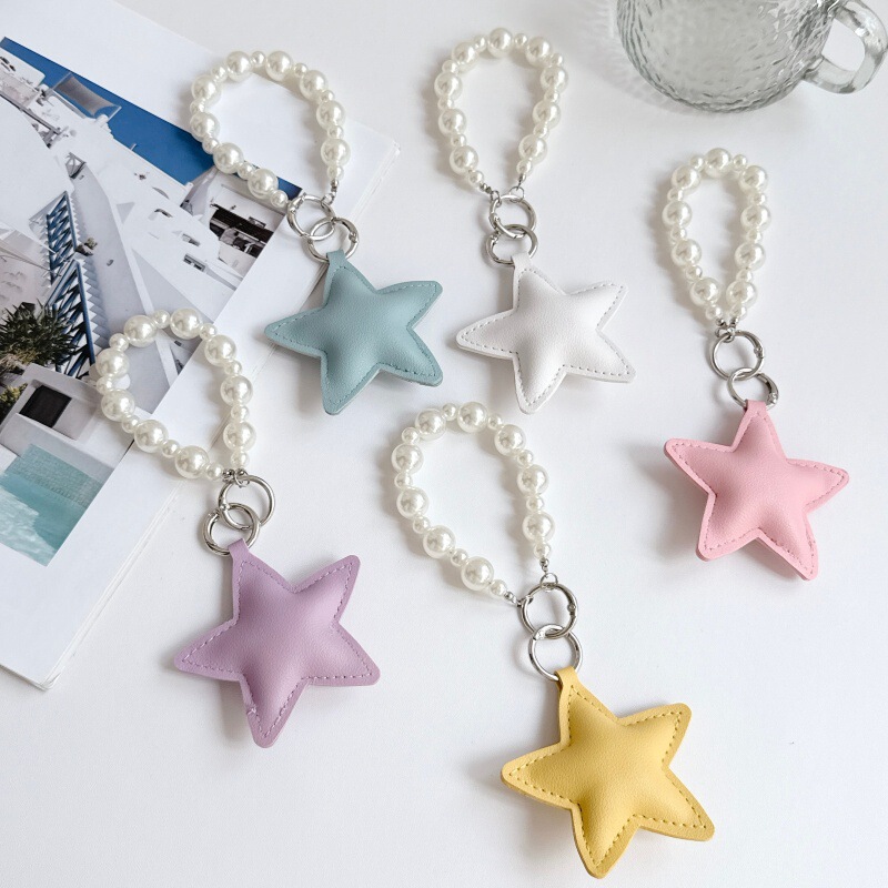 Ins-style pearl beaded phone chain, cute star-shaped leather charm, girly keychain, bag accessory, short style Ins-style pearl beaded phone chain, cute star-shaped leather charm, girly keychain, bag accessory, short style