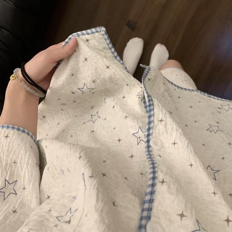 Cute All-Over Star-Printed Pajamas for Women, Summer Short-Sleeved Shorts with Contrasting Edges, Comfortable Casual Home Wear for Girls