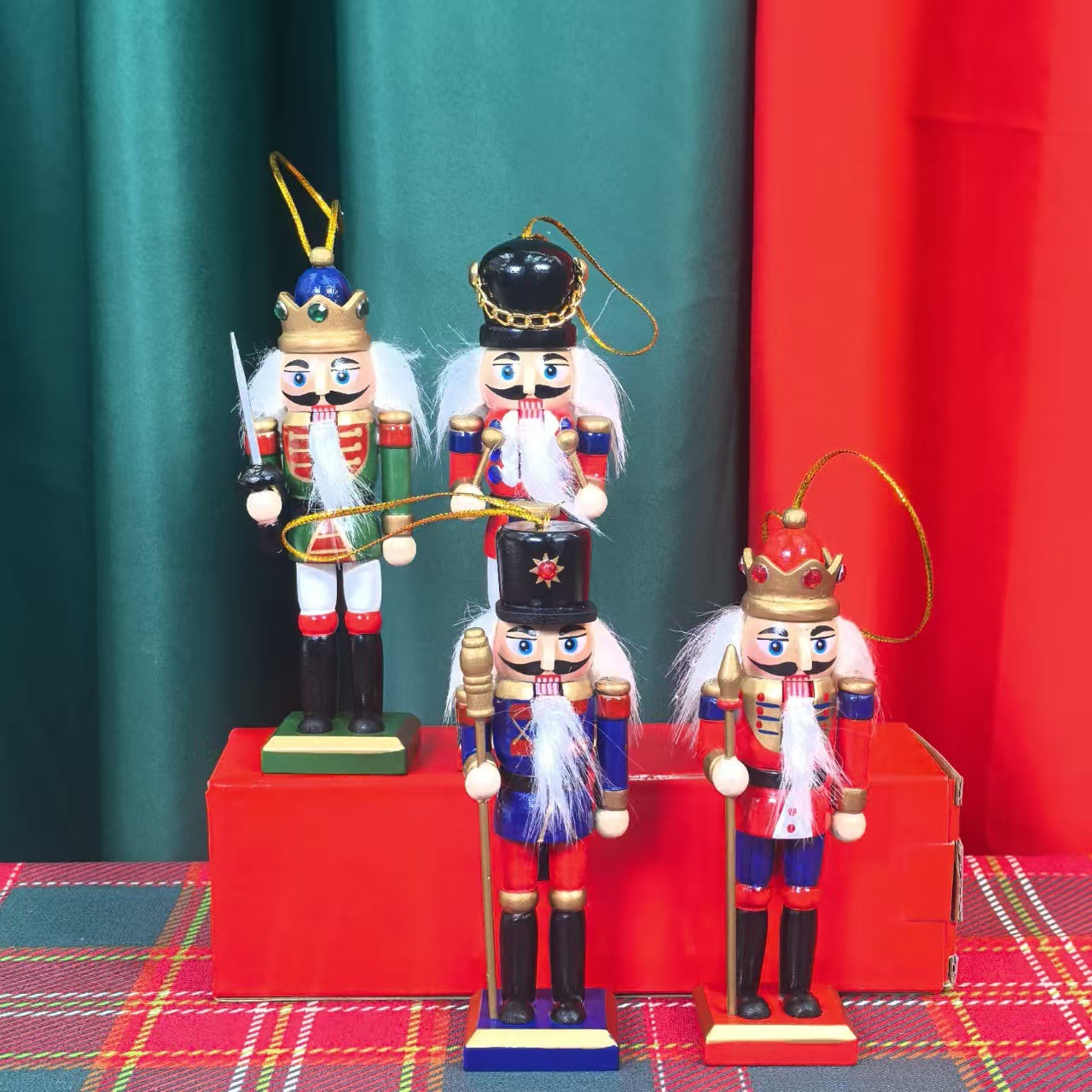 Sb58524-12 13cm Classic Colorful Nutcracker Set Christmas Tree Ornaments Christmas Party