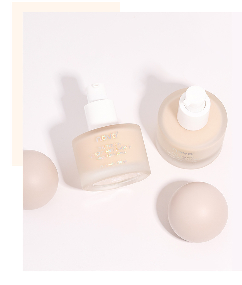 NOVO Small Round Cap Ultimate Softening Foundation is an oil-control, concealing, long-lasting water-resistant, sweat-proof and non-smudge student foundation undefined