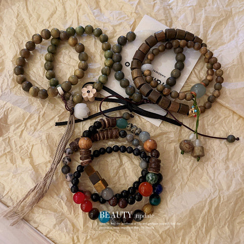 New Chinese style cartoon ceramic cat and puppy wooden bead tassel bracelet retro design bracelet national fashion temperament hand ornaments