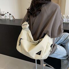 男性と女性のためのカジュアルなクロスボディバッグ、大容量、新しいスタイル、シンプルで多用途、ショルダートート、ファッショナブルな厚いハードウェアのアップグレードバージョン