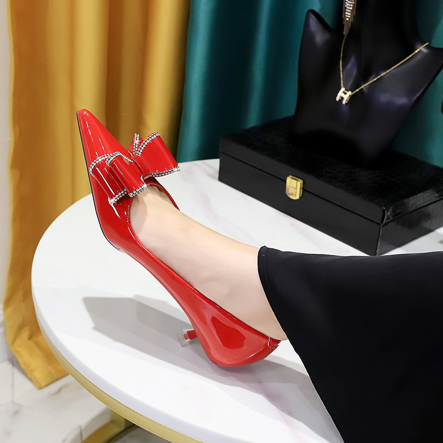 237-H35 Korean Style Fashion Party Shoes, Stiletto Mid-Heel, Shallow Mouth, Pointed Toe, Patent Leather, Rhinestone_vogvips.com