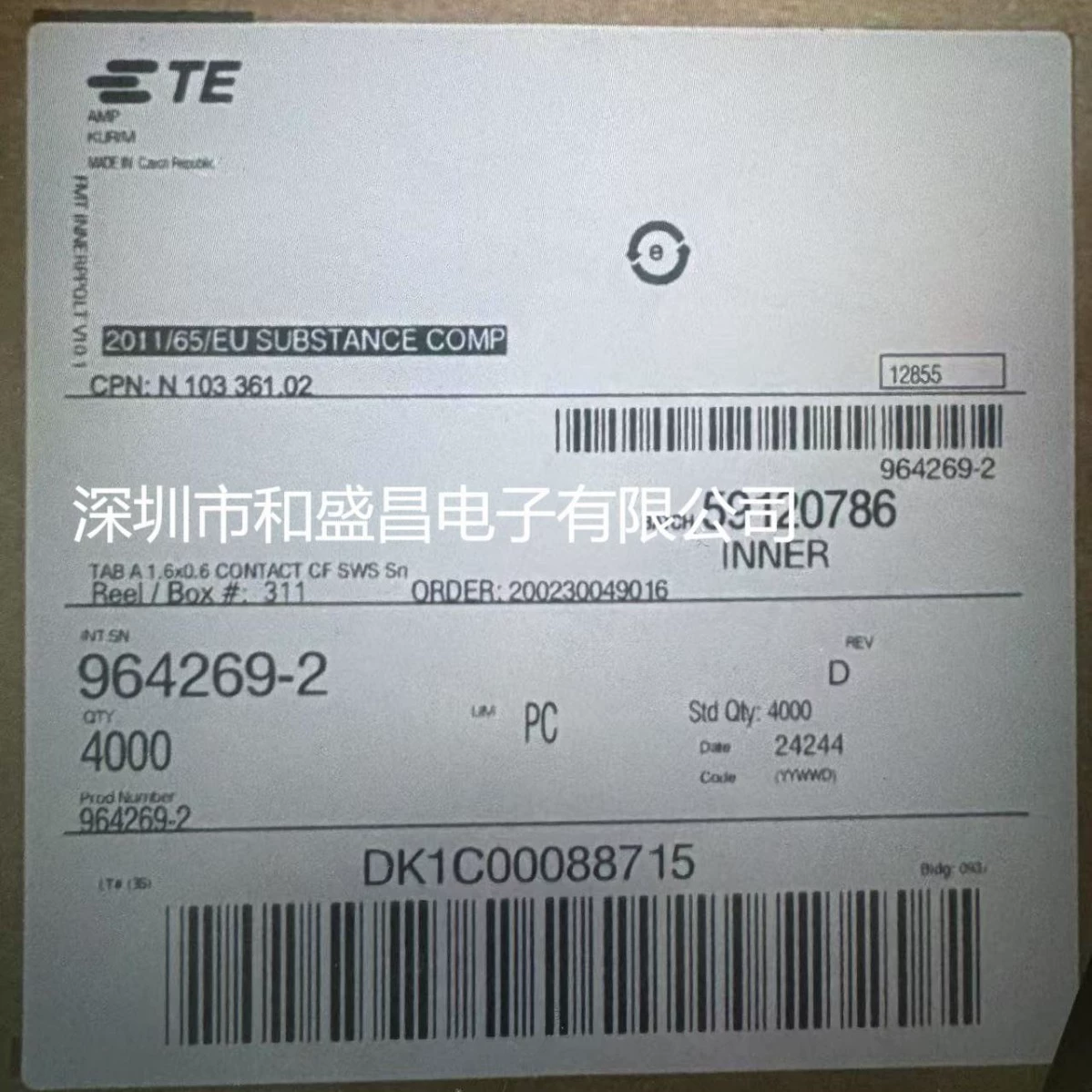 Оригинальный TE 282104-1 автомобильный разъем доступен на складе