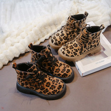 ��ͯ��ѥ�ӽq2025�����ӽq��ůŮͯ�r�б��y�����R��ѥ���޶�Ͳѥ