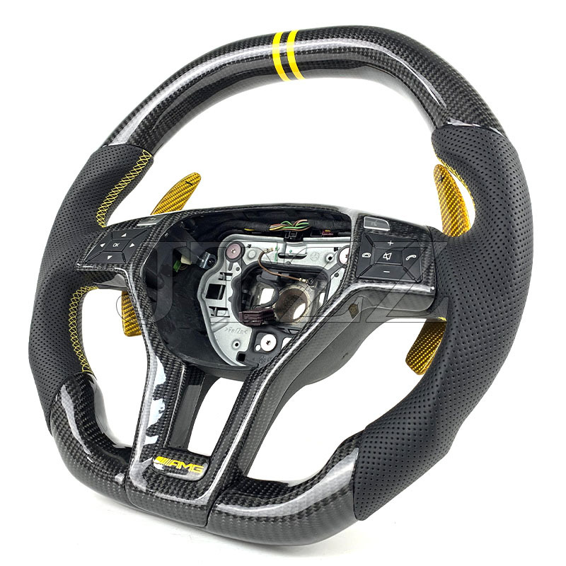 Suitable for Mercedes-Benz A45 W204 W212 W218 W116 C A GLC CLS-class steering wheel carbon fiber