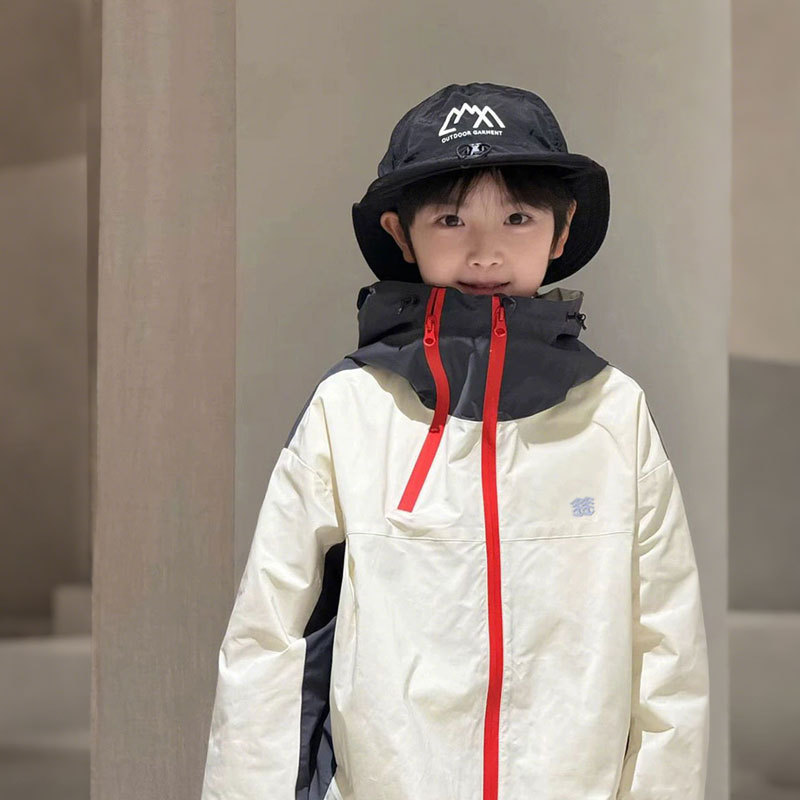 Boys' Jackets Children's Jackets Windproof and Waterproof Spring and Autumn 2025 New Workwear Outdoor Jackets for Girls and Boys Hooded Boys' Jackets Children's Jackets Windproof and Waterproof Spring and Autumn 2025 New Workwear Outdoor Jackets for Girls and Boys Hooded