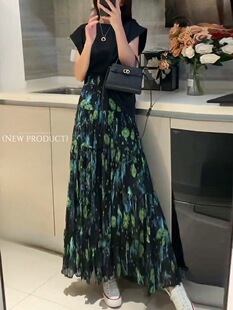 ѩ���Lȹ�nϵ�͹�ײɫ�黨ȹ��ʽ�幝�����ް��ٴ��[����ȹ��