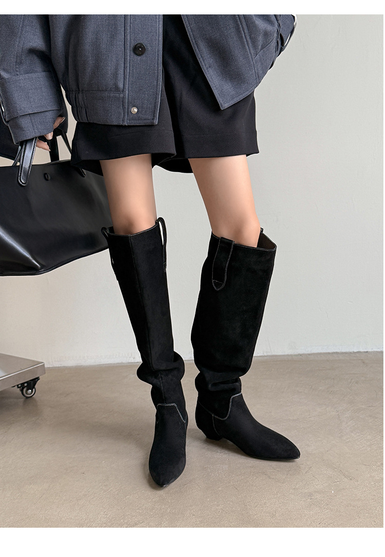 Boot nữ cổ thấp mũi nhọn gót thấp ống xếp ly chất da lộn — màu đen, màu xám, màu mơ chi tiết 19