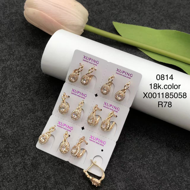 Pendientes de aro Xuping transfronterizos rusos de 18k con incrustaciones de diamantes, joyería de lujo ligero de alta gama al por mayor para mujer.