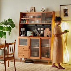 北欧風無垢材サイドボード 引き戸収納キャビネット キッチン リビング 和風桜材無垢材サイドボード