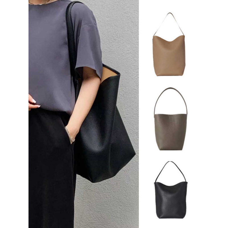 Row New Niche Designer Normcore Style Large-Capacity Shoulder Bag Pebbled First-Layer Genuine Leather Commuter Bucket Bag