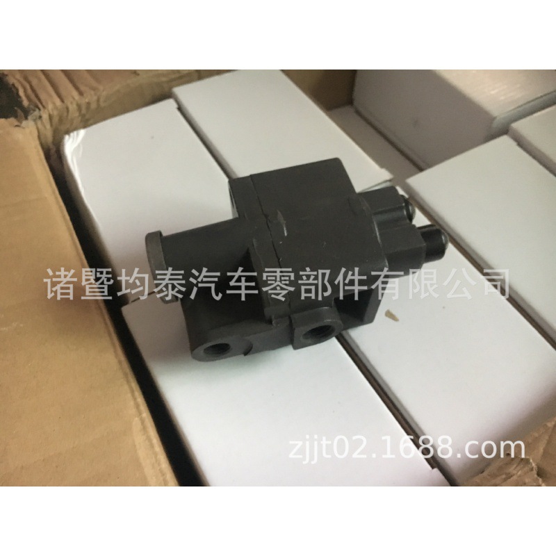 Piezas europeas del autobús del camión pesado de la válvula 6038202043 de la caja de engranajes de SMT