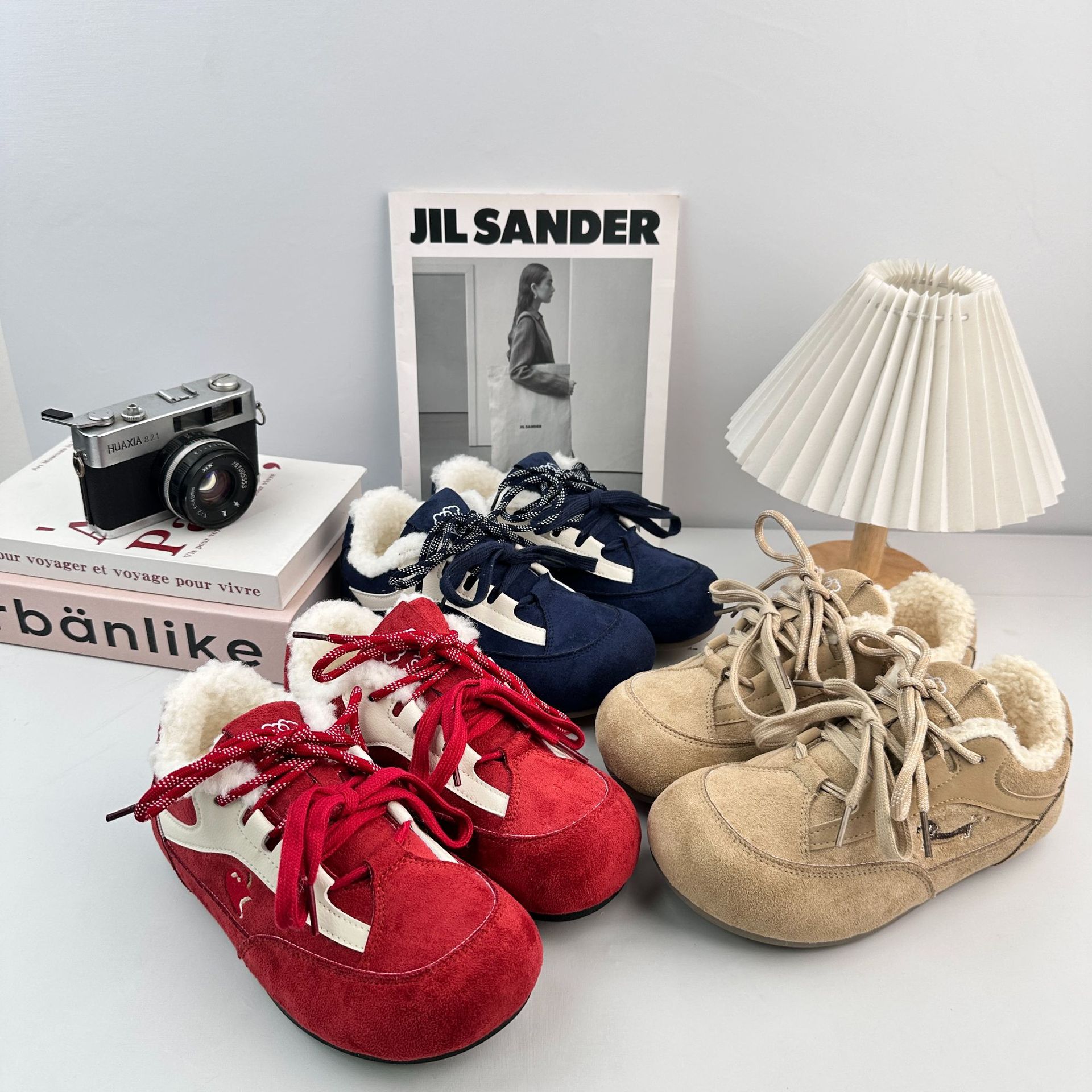 Yuanbo2025 invierno nuevos zapatos de skate de estudiantes de lana en línea retrogrado en vivo deportivo versátil Agan zapatos de mujer