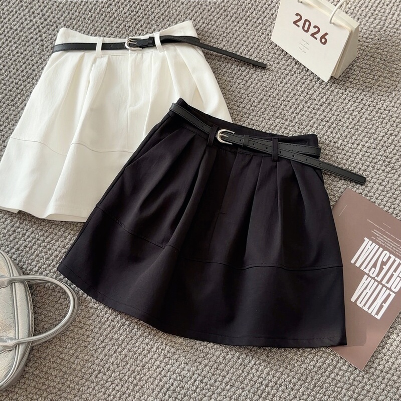 Korean-Style Simple Skirt for Women, New Summer Fashion, Hip-Covering, Slimming, High-Waisted A-Line Umbrella Skirt, Casual Versatile Short Skirt