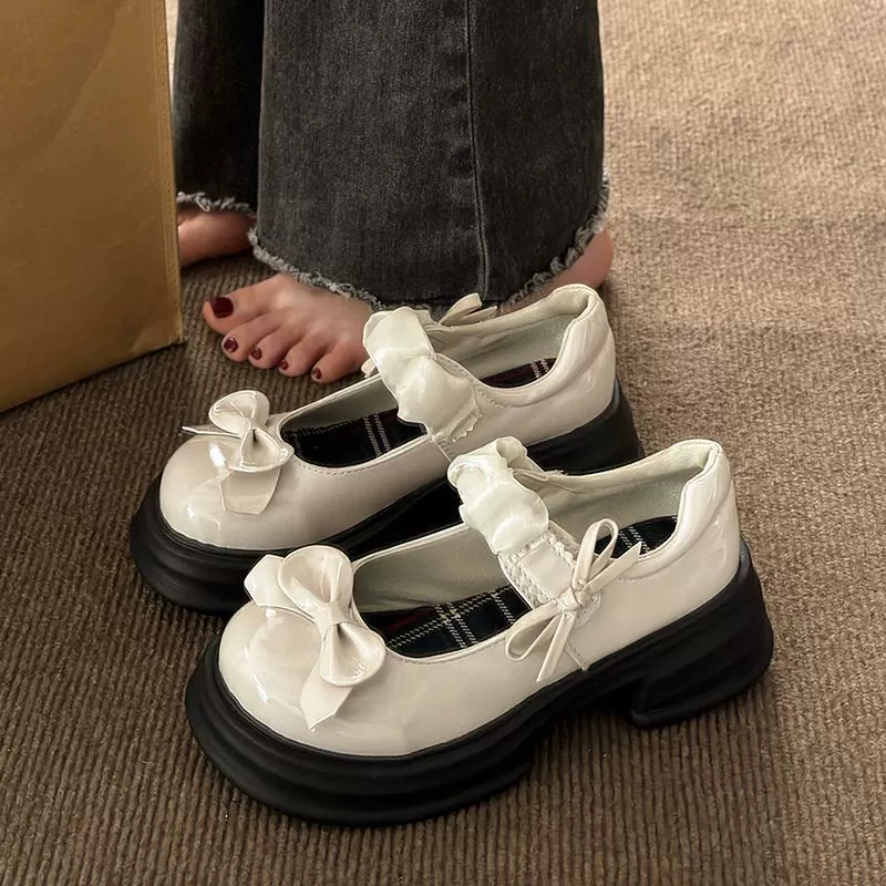 Одиночная обувь Lefu с круглой головкой и толстой подошвы женский черный школьный стиль jk маленькая кожаная обувь дикая британская 2023 новая волна педалей