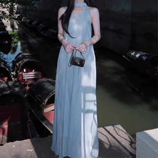 高级不撞款度假风薄纱挂脖吊带连衣裙女夏季背心长裙子