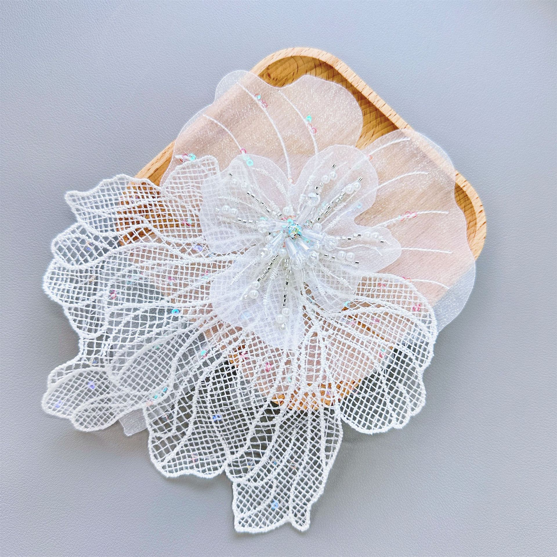 Accesorios de encaje, vestido de novia, baile, decoración auxiliar, malla hueca, tela bordada, pegatina, ramillete de cuentas, ventas directas de fábrica image 1