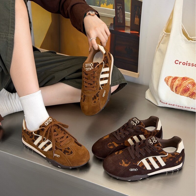 Korean-style genuine leather soft-soled slimming Forrest Gump training shoes for women, 2026 autumn new collection, comfortable, lightweight, versatile casual running shoes Korean-style genuine leather soft-soled slimming Forrest Gump training shoes for women, 2026 autumn new collection, comfortable, lightweight, versatile casual running shoes