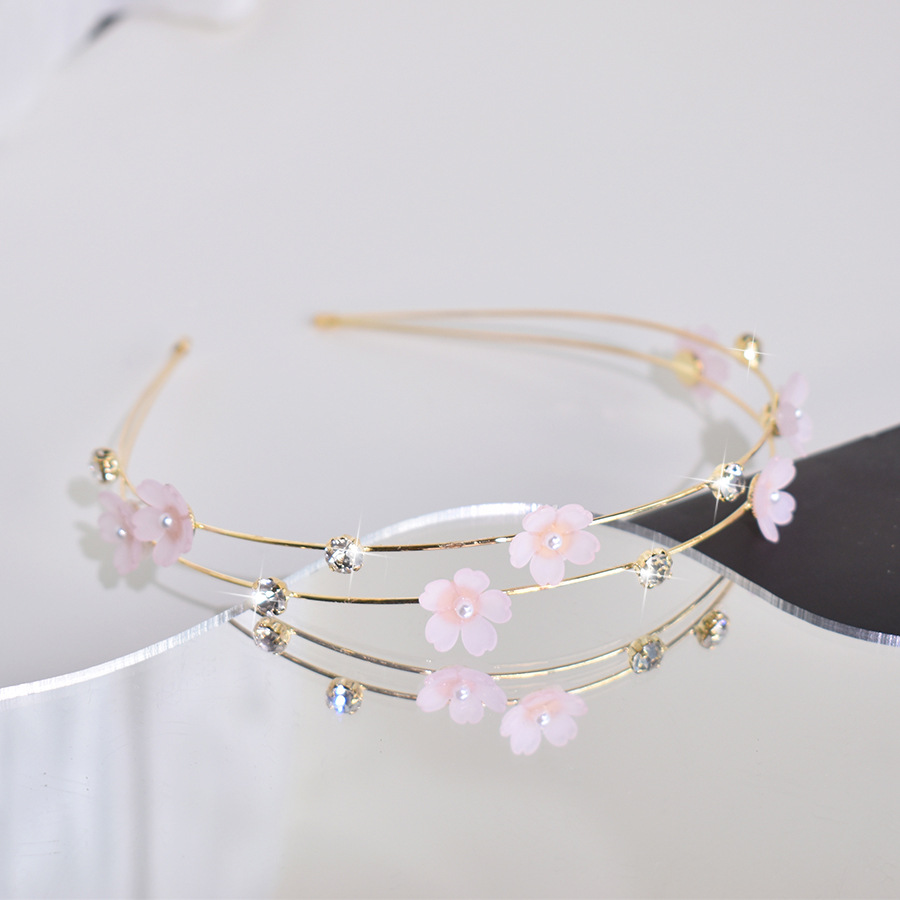 100g Weight Hair Band Hair Accessories Type 1 Piece Quantity Date, Tea Party Occasion Artificial Crystal Material Butterfly, Bow Knot Pattern All Seasons Season Women's Gender Princess, Shiny Style Princess Shiny Women's Butterfly Bow Knot Artificial Crystal Hair Band 14