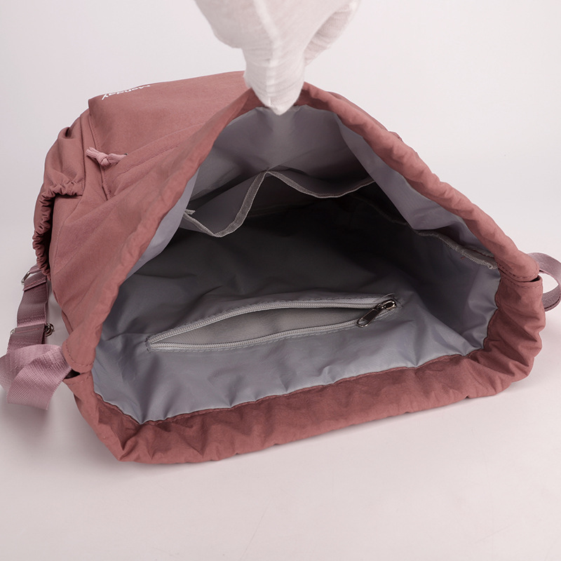 2025 nueva mochila de mujer nylon mochila multifuncional de gran capacidad ocio viaje ligero bolsa de fitness vacaciones