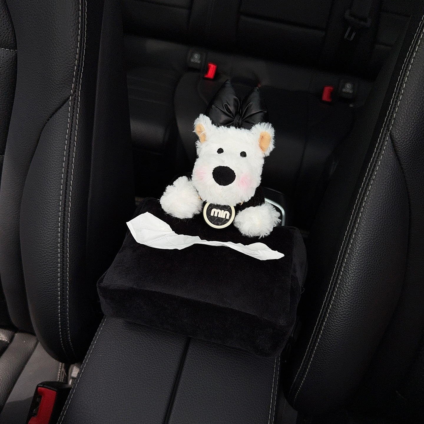 Cartoon West Highland Car Creative Seat Back Tissue Holder, Multifunctional Tissue Box for Car Armrest Box, In-Car Tissue Box