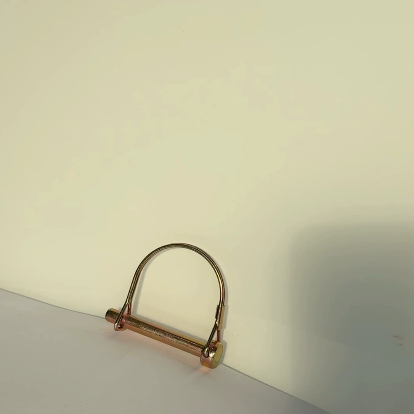 Страховой штифт, предохранительный штифт, штифт типа D, штифт двери прицепа, штифт прицепа типа D, пружинный штифт, позиционирующий штифт.