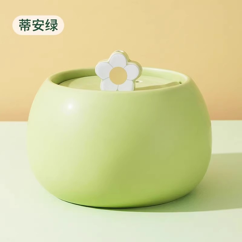 Dispensador automático para mascotas Filtro eléctrico de circulación de agua viva en gatito cuencos de cerámica para gatos con elemento de filtro para gatos Dispensador de agua