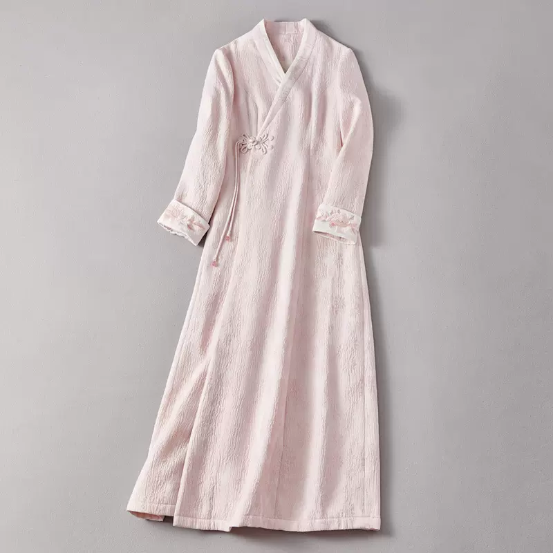 2023秋冬新品高端缎面提花改良汉服交领撞色修身加厚连衣裙外套女