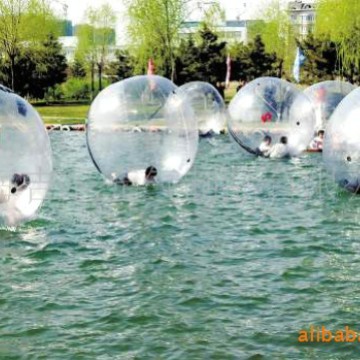 批发充气水上步行球 耐老化成人水上行走球 透明PVC材质步行球