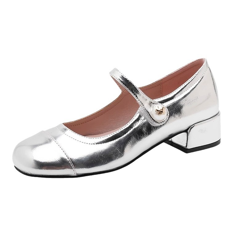 Versión de piel de oveja ~ zapatos de estilo francés de plata de mujer de tacones gruesos fragancias de cabeza redonda velcro con una falda ligera zapatos simples