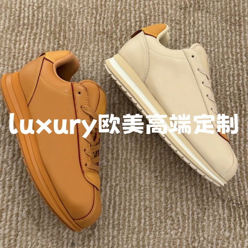 明星同款黄油面包鞋2025秋冬新款百搭厚底增高系带休闲运动阿甘鞋