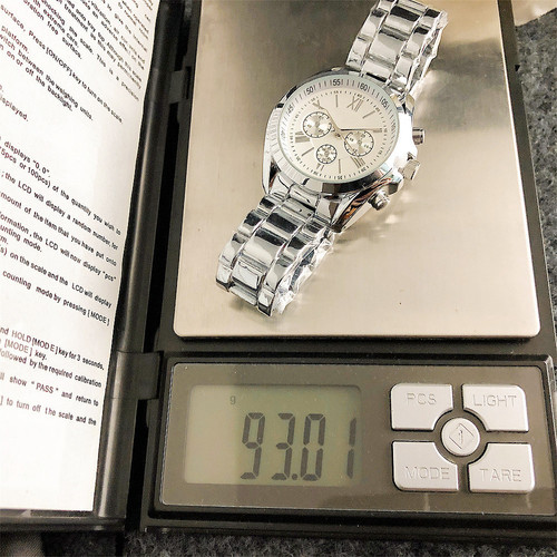 Six-hand watch unisex quartz watch women's watch brand Amazon Japan three-eye decorative watch