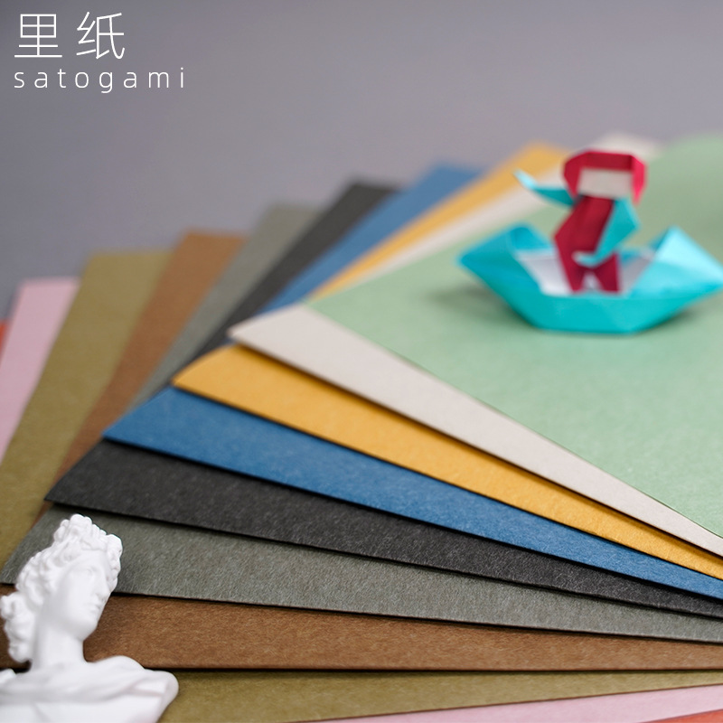 Protección del medio ambiente 116G forro cubierta de papel Etiqueta de papel especial 198G papel de Cachemira sobre tarjeta de felicitación papel de arte en stock al por mayor